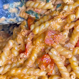 MEAL 1 - CREAMY TOMATO TUNA PASTA.